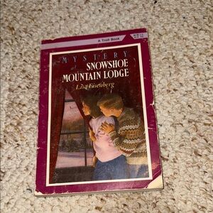 Mystery at Snowshoe Mountain Lodge Book
